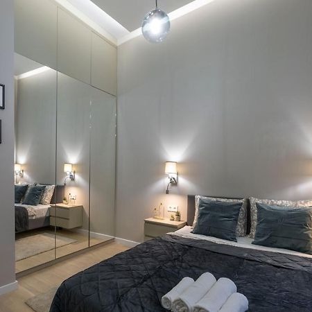 Luxurious & Spacious Central Residence With Balcony Budapest Exterior photo